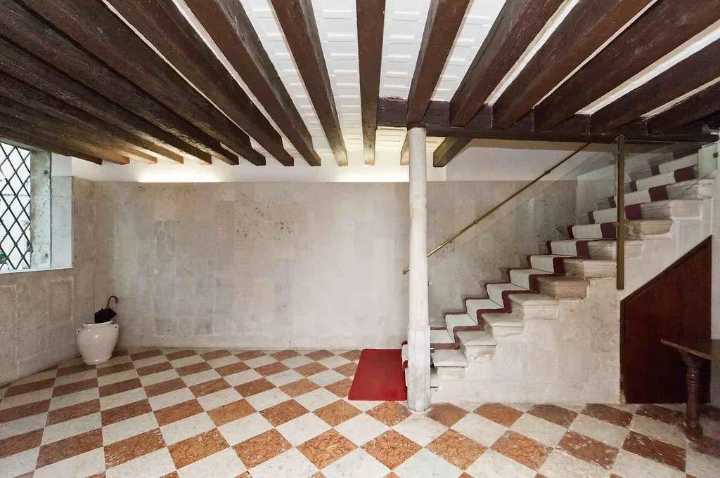 San Maurizio Apartment ヴェネツィア 0*,  イタリア
