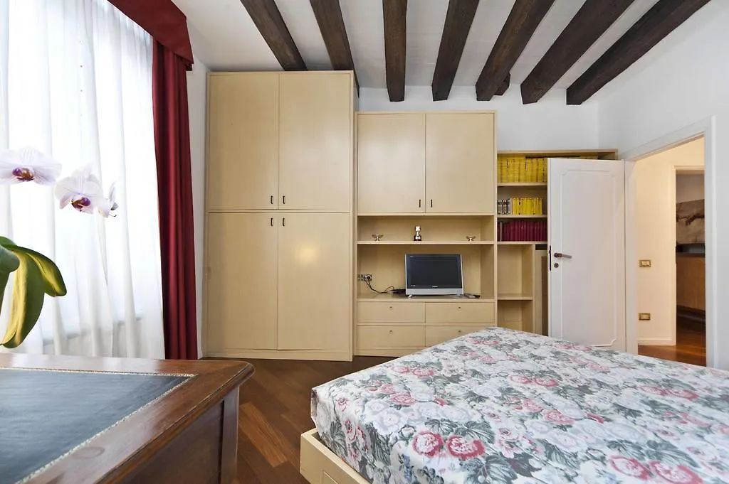 San Maurizio Apartment Wenecja